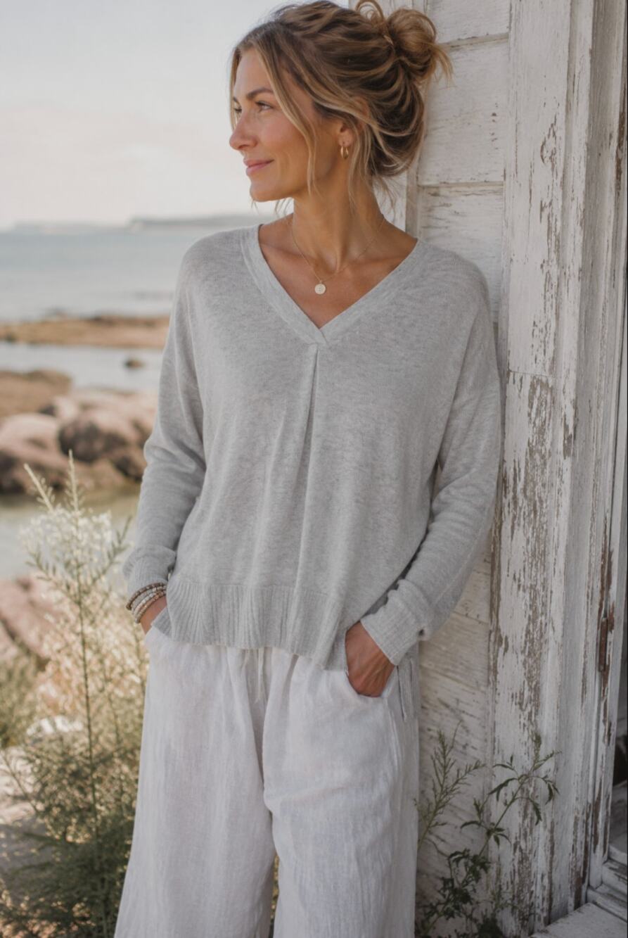 Lilla P Knit Sweater Cotton Modal S Minimalist Neutral V-Neck Preppy Sustainable